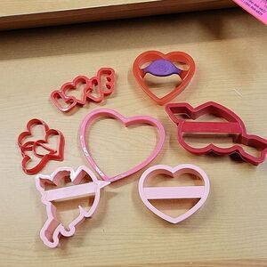 7 Wilton & pamperd  chef Valentines Day cookie cutters
